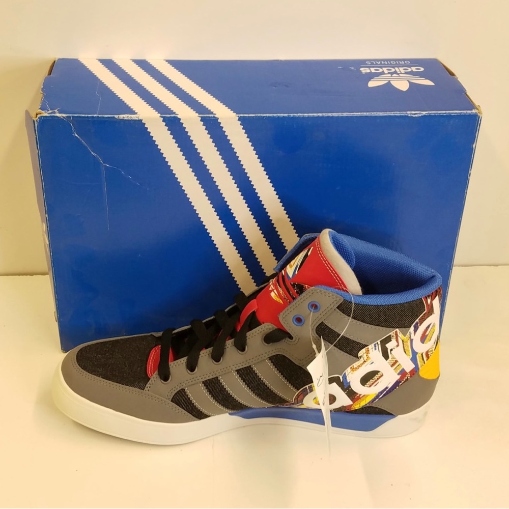 ADIDAS HARD COURT BIG LOGO . Men’s . NWT. Size 12 M